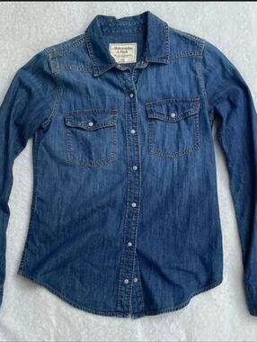 Trending Abercrombie And Fitch Soft Denim Button-Up Shirt in Dark Denim Blue
